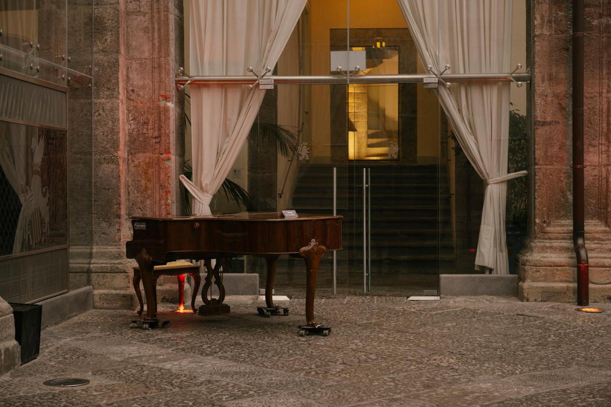 MGallery Palazzo Caracciolo Napoli - Hotel Collection Esterno foto
